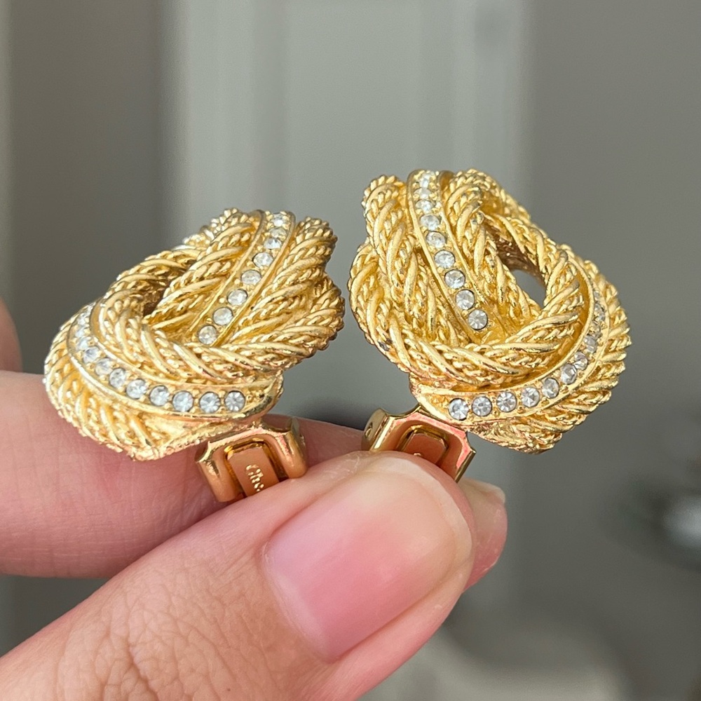 SOLD Vintage Christian Dior Chain Knot Rope Braided Gold Brooch Earrings Set - Picture 12 of 16